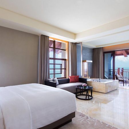 Haikou Marriott Hotel Exterior photo