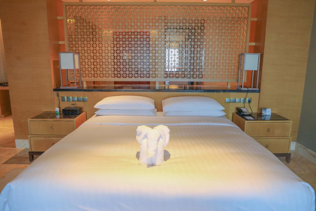 Haikou Marriott Hotel Exterior photo
