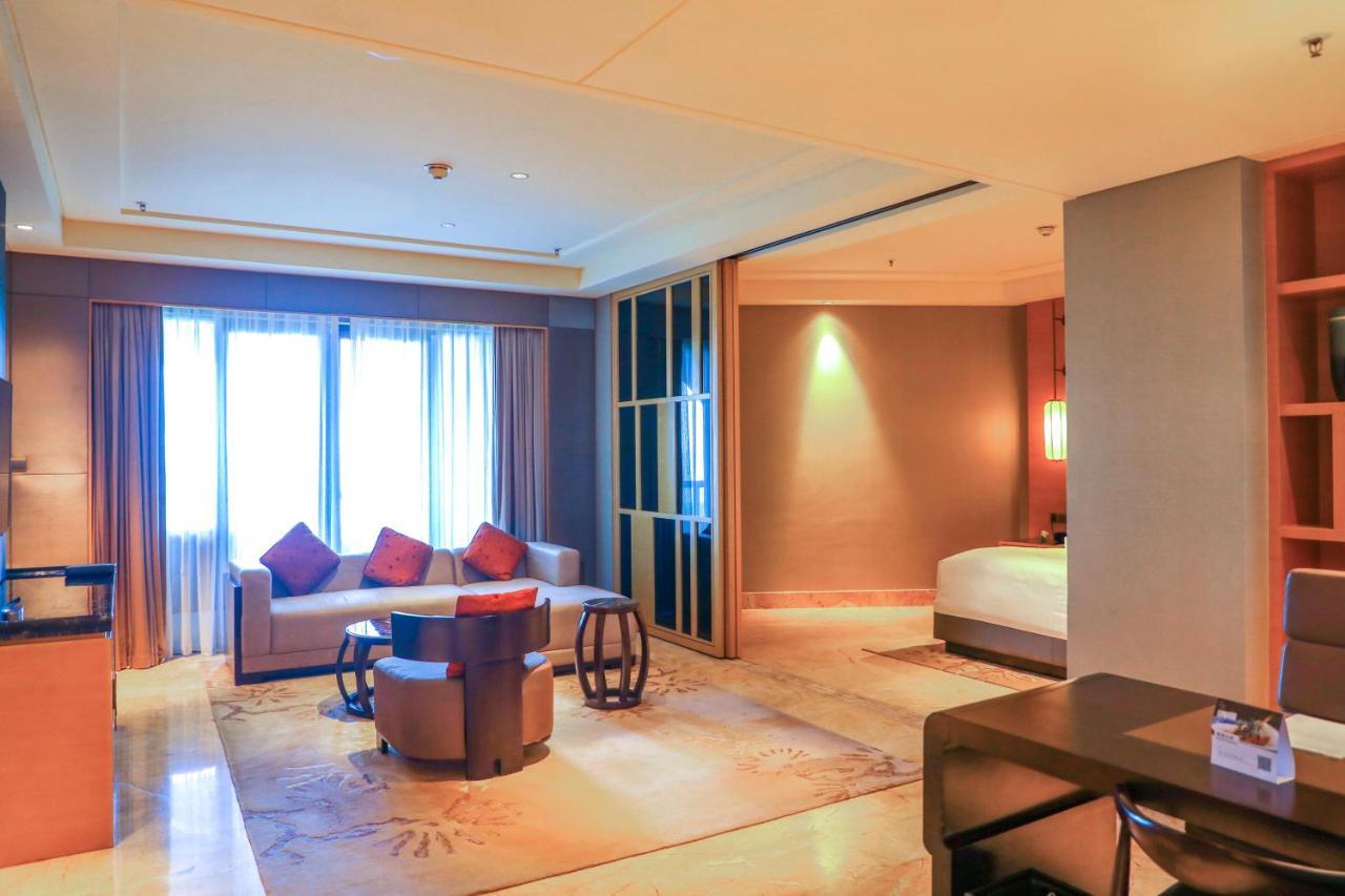 Haikou Marriott Hotel Exterior photo